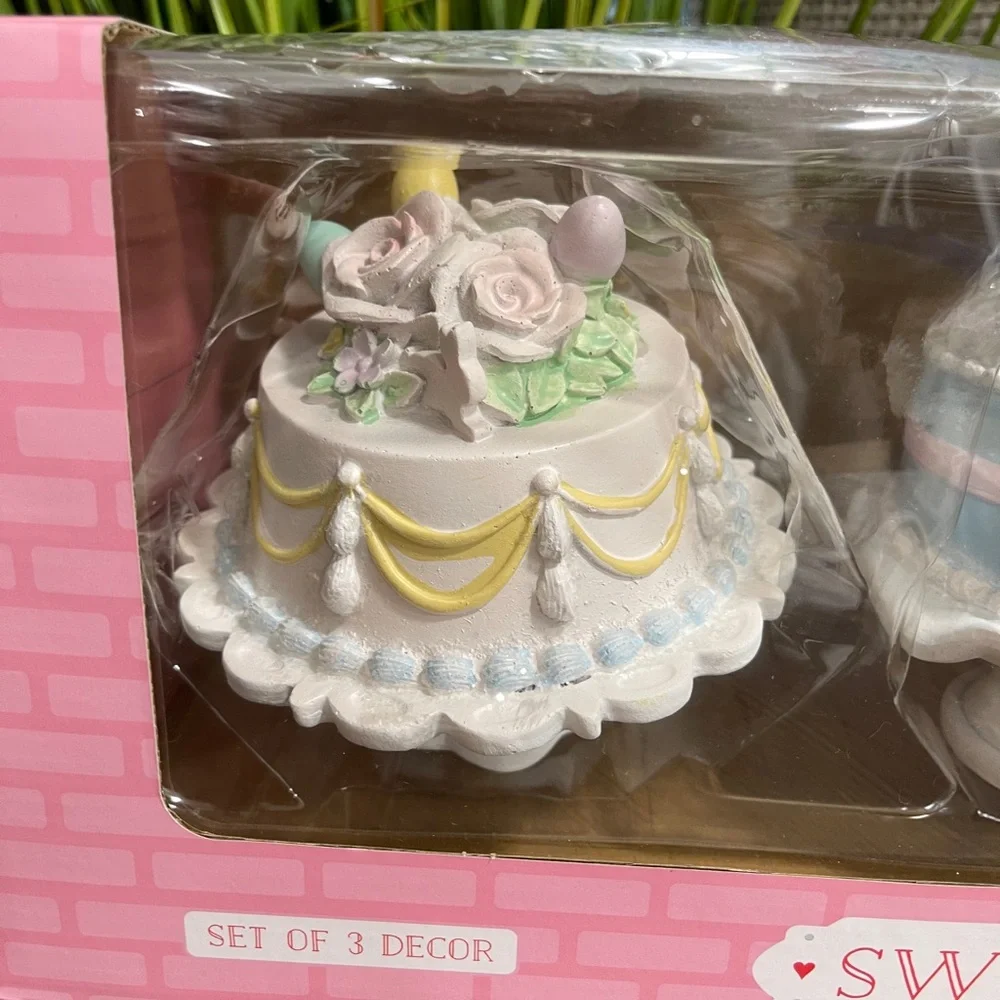 Easter Cake Trio Mini Decorative Spring Resin Cakes W/ Bows Tabletop Decor NWT